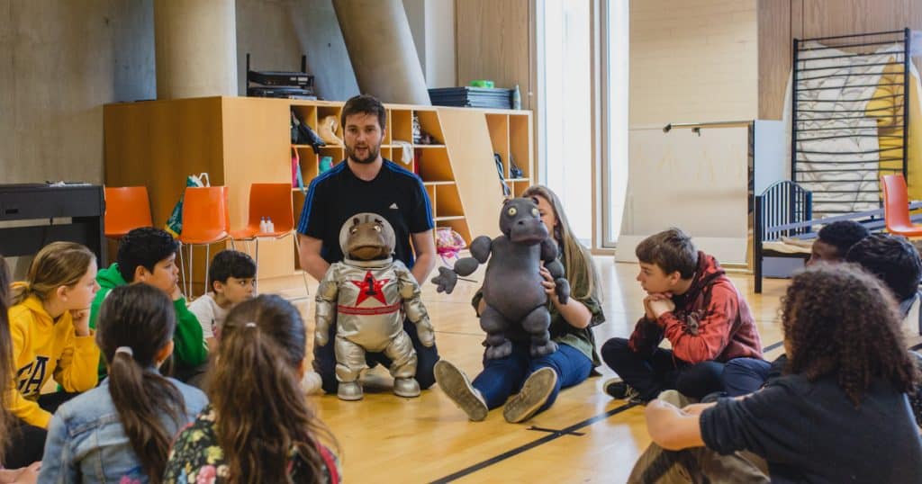 Les Enfants Terribles Workshops 5 Social