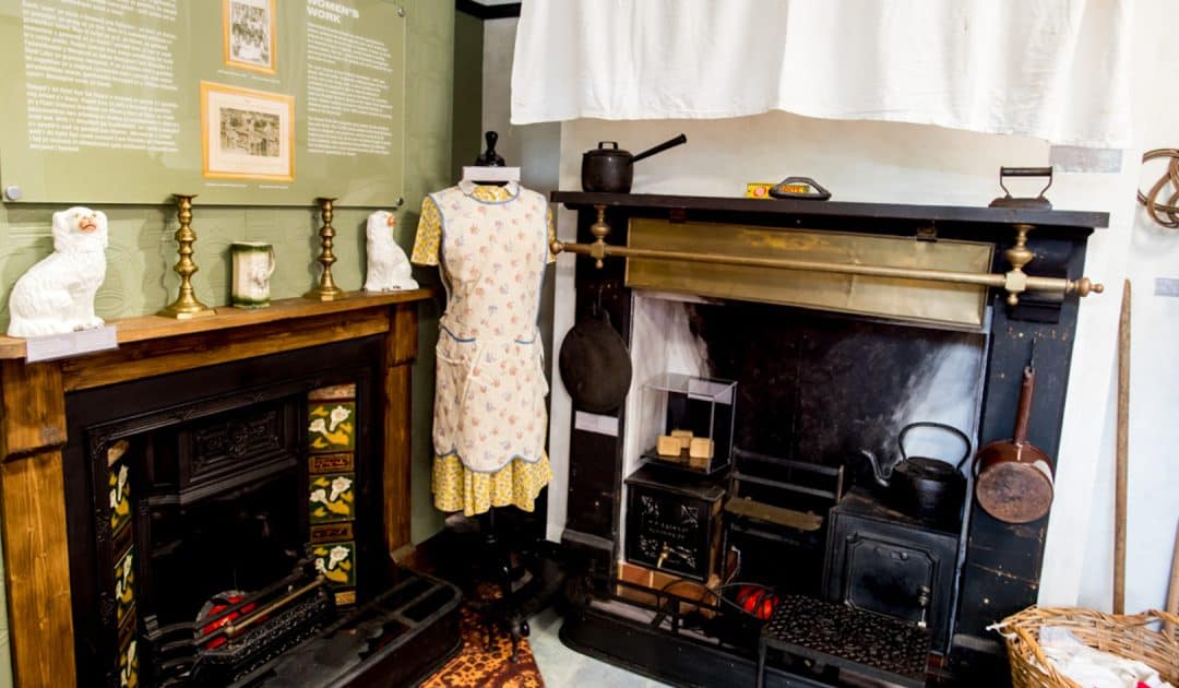 A Welsh Coal Mining Experience Mrs Thomas’ Wash Day Workshop