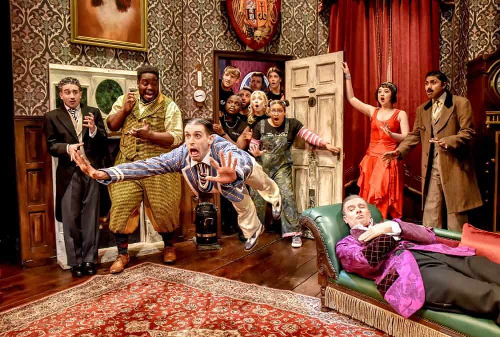 The Play That Goes Wrong Announces Their Matinee Performances