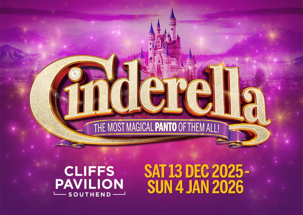 Crossroads Pantomimes presents Cinderella at Cliffs Pavilion, Southend School Trip Middle Image