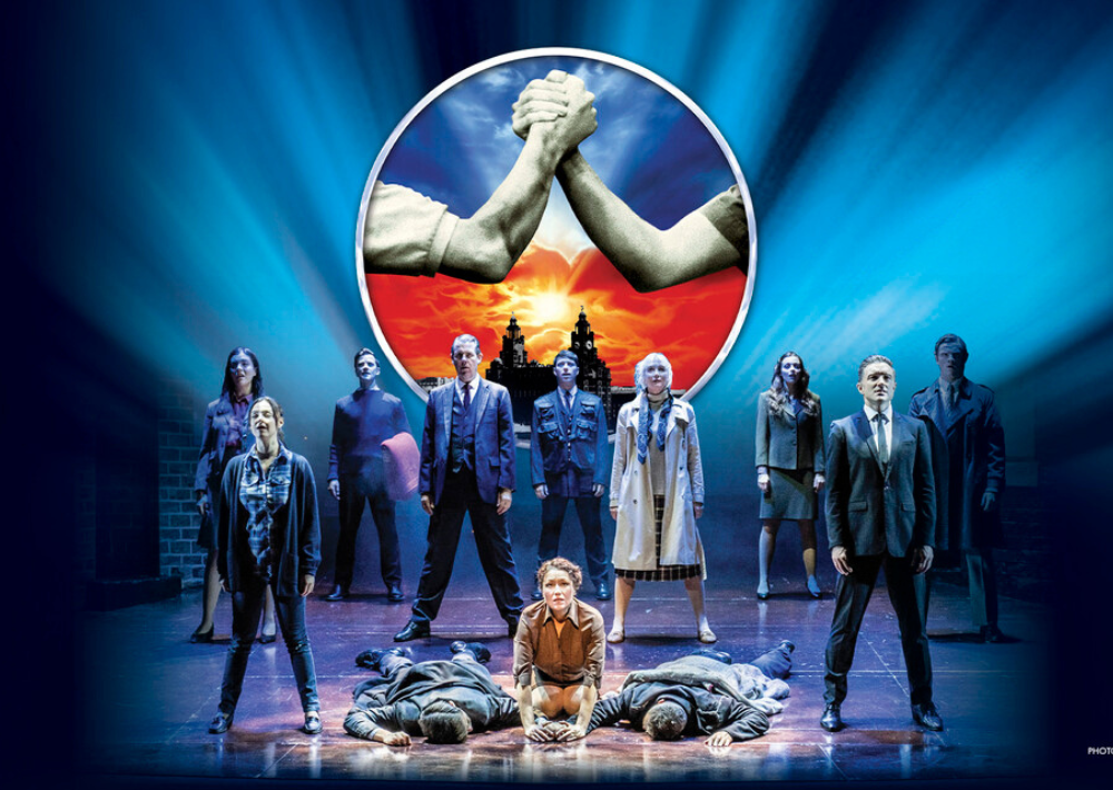 Blood Brothers – Bournemouth Pavilion School Trip Middle Image