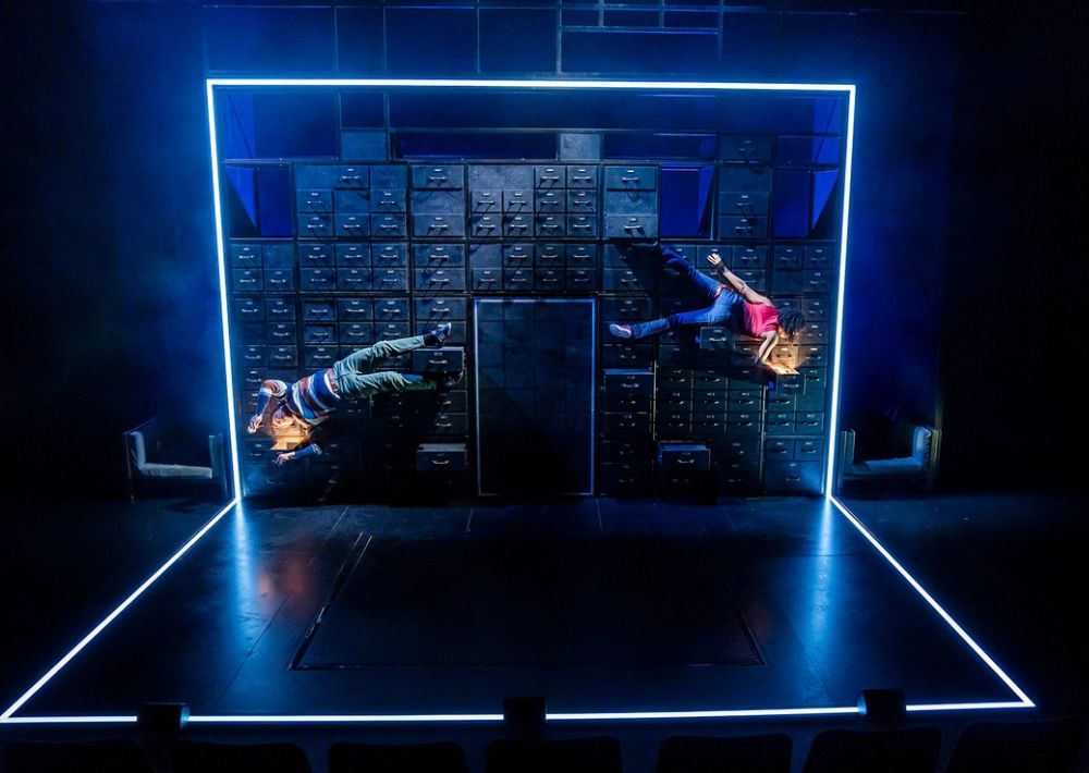 Lost Atoms – Connaught Theatre, Worthing School Trip Bottom Image