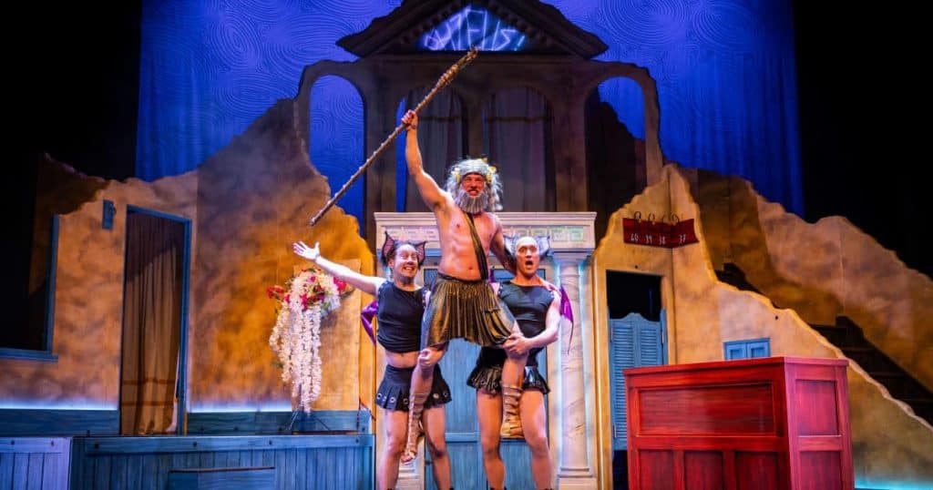 Oh Zeus! UK Tour The School Trip Featured Image 20 Oct 26