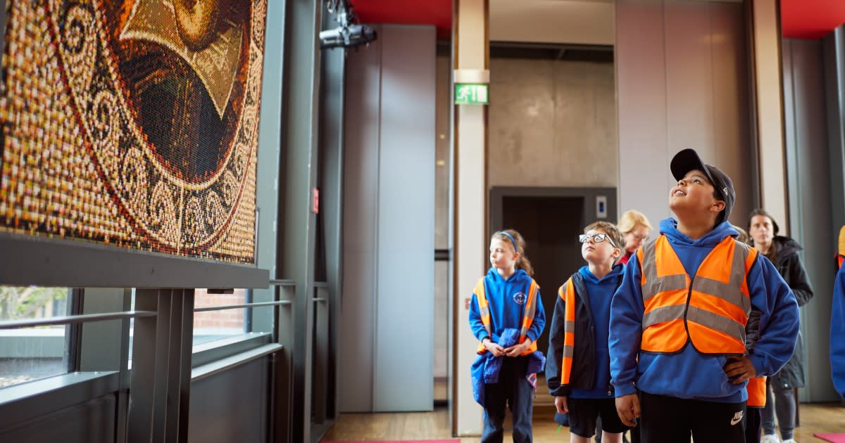 Matilda The Musical Logo