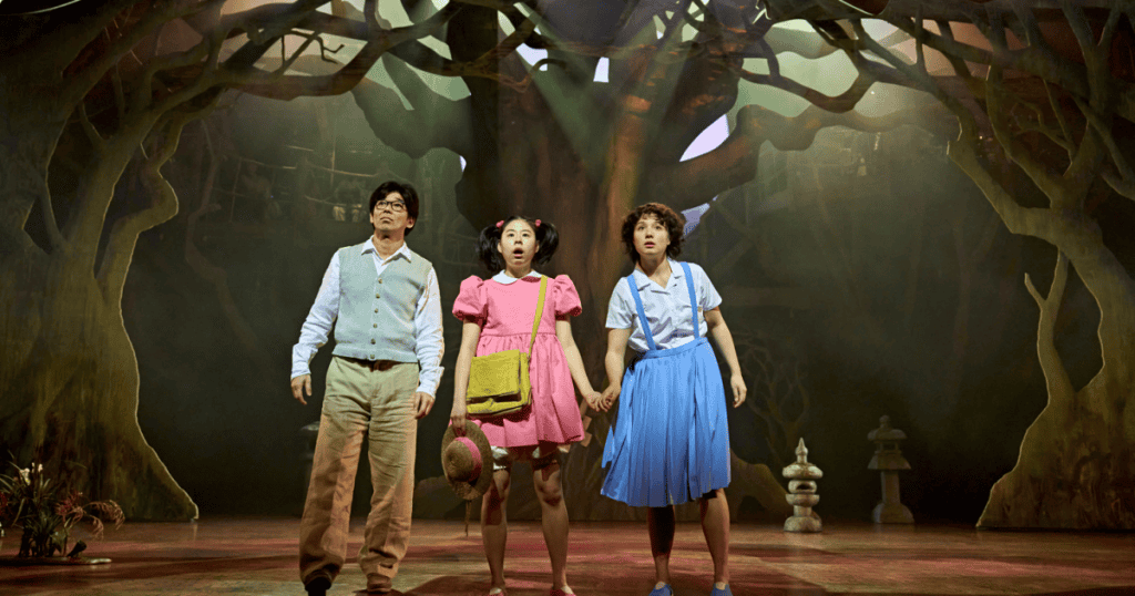 RSCsMyNeighbourTotoro GillianLynneTheatre TheSchoolTrip Image6 2026 05 28 CreditManuelHarlan